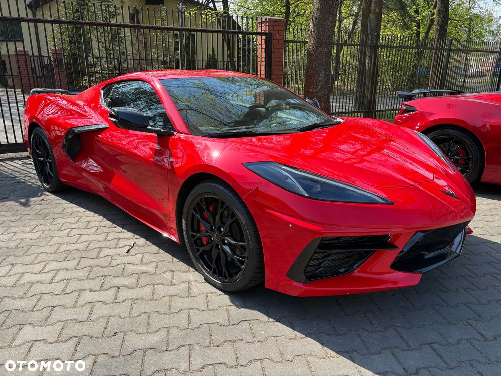 Chevrolet Corvette - 36