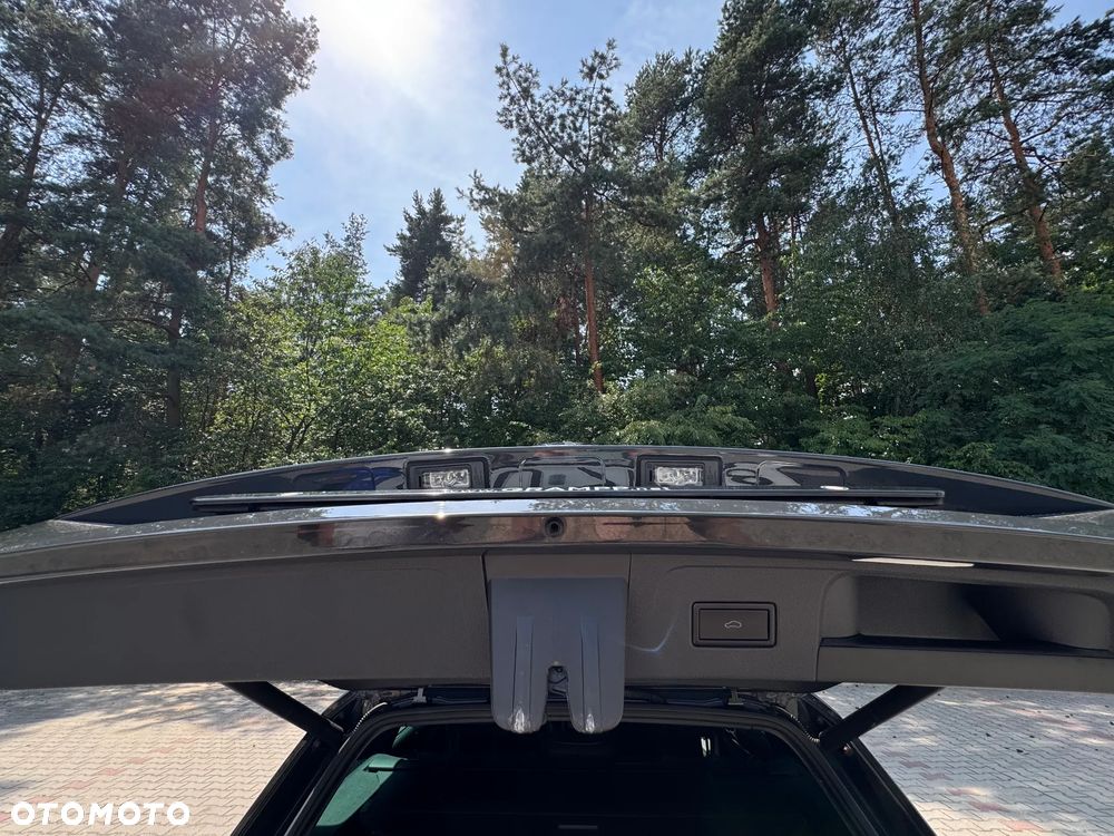 Volkswagen Passat - 7