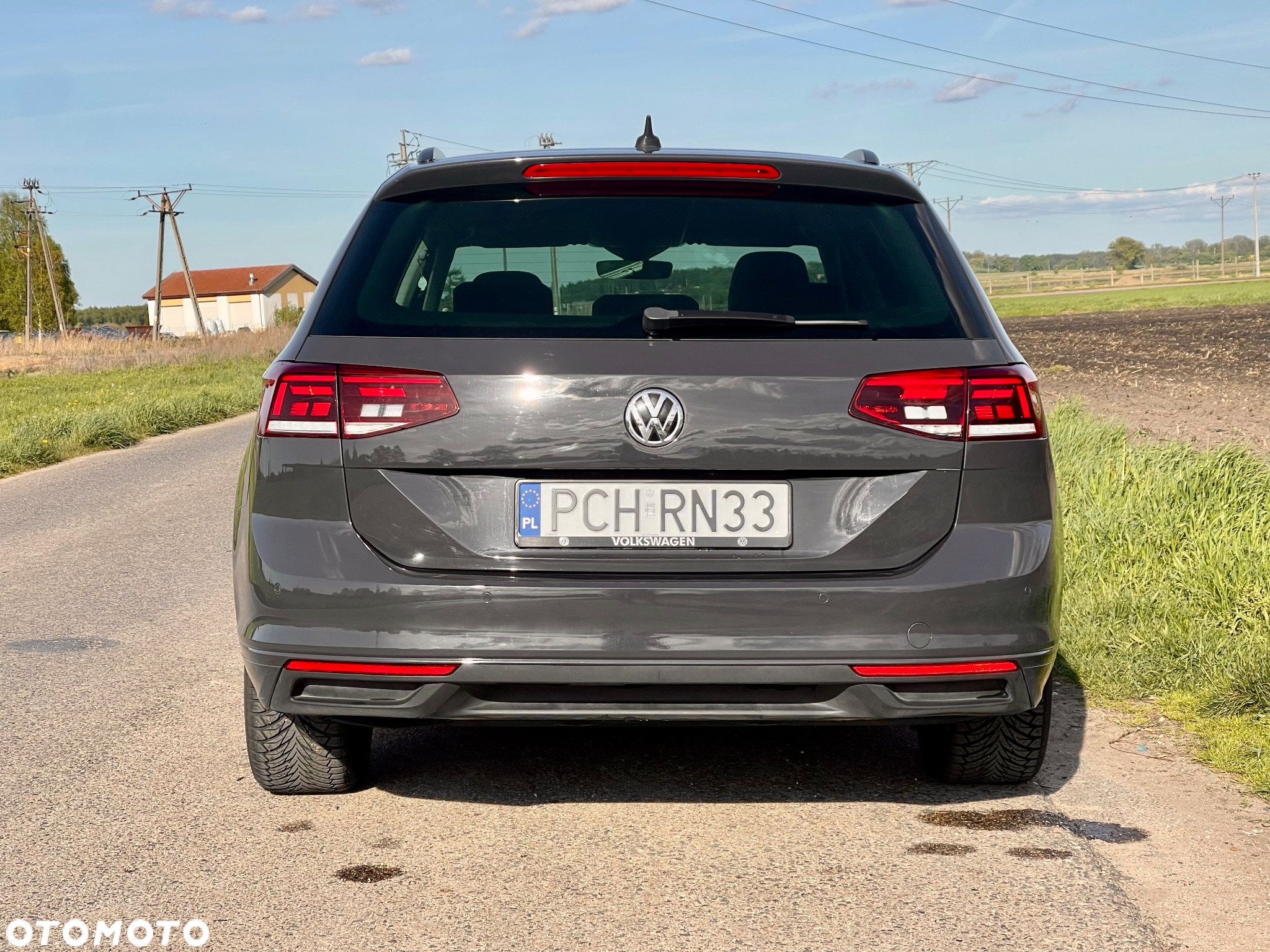 Volkswagen Passat - 5