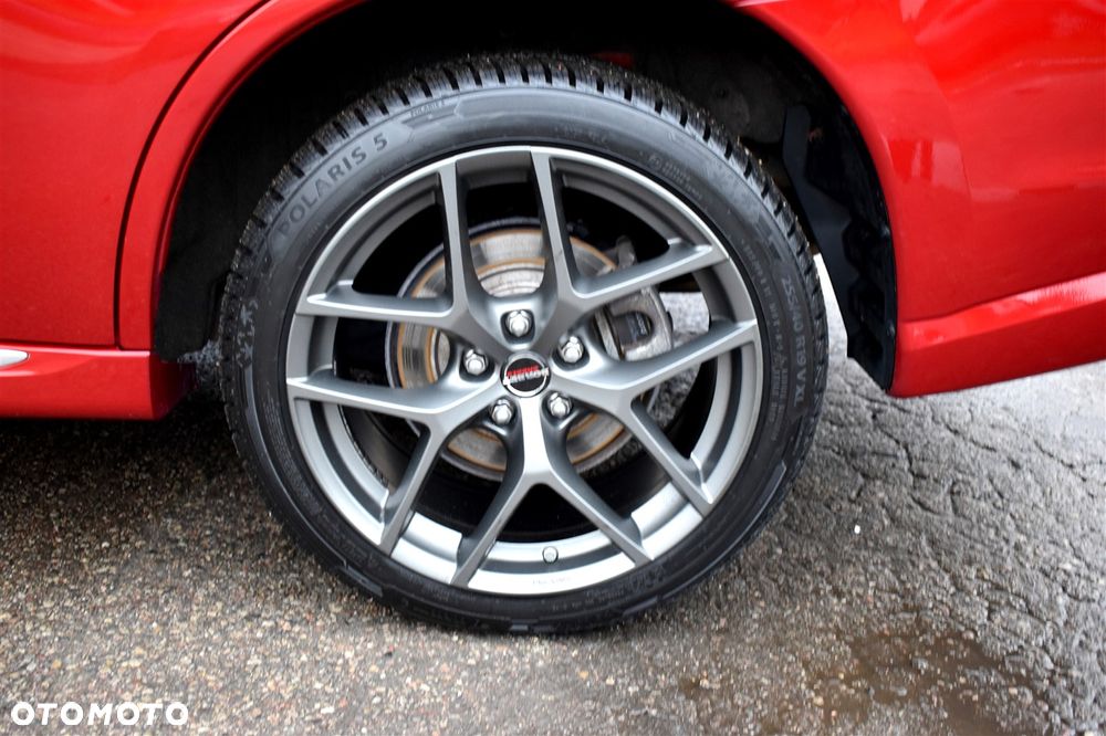 Mitsubishi Outlander Intense + - 11