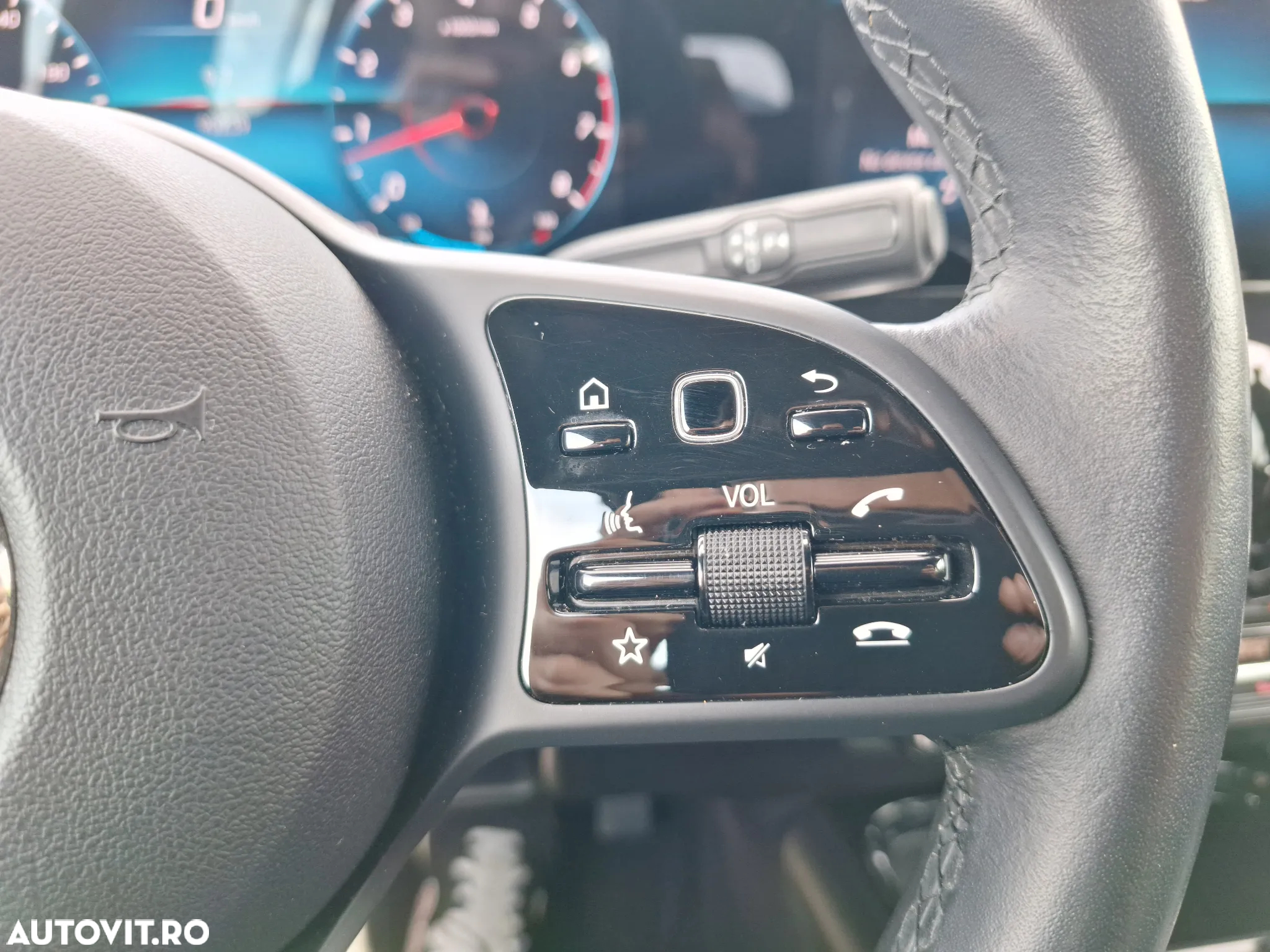 Mercedes-Benz GLB 250 4MATIC Aut. - 19