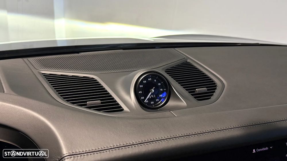 Porsche Cayenne S E-Hybrid - 22