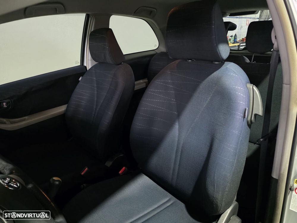 Toyota Yaris 1.0 VVT-i Motion - 15