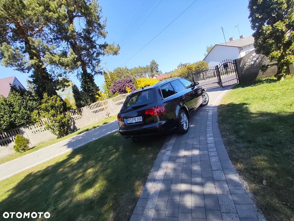 Audi A4 Avant 2.0 TDI - 7