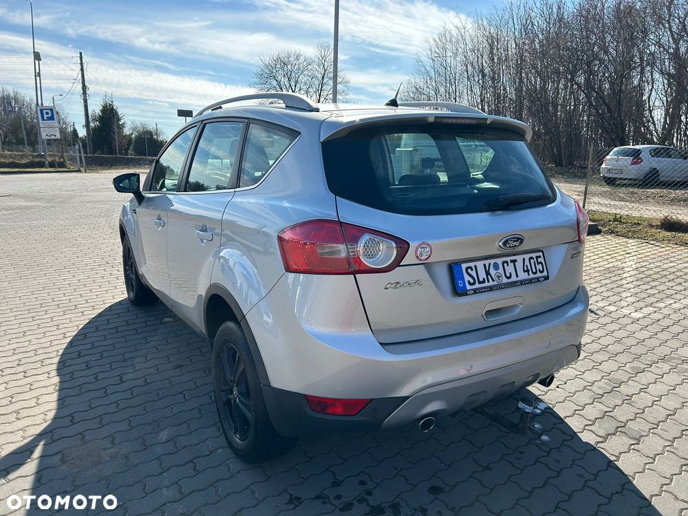 Ford Kuga 2.0 TDCi 2x4 Titanium - 26