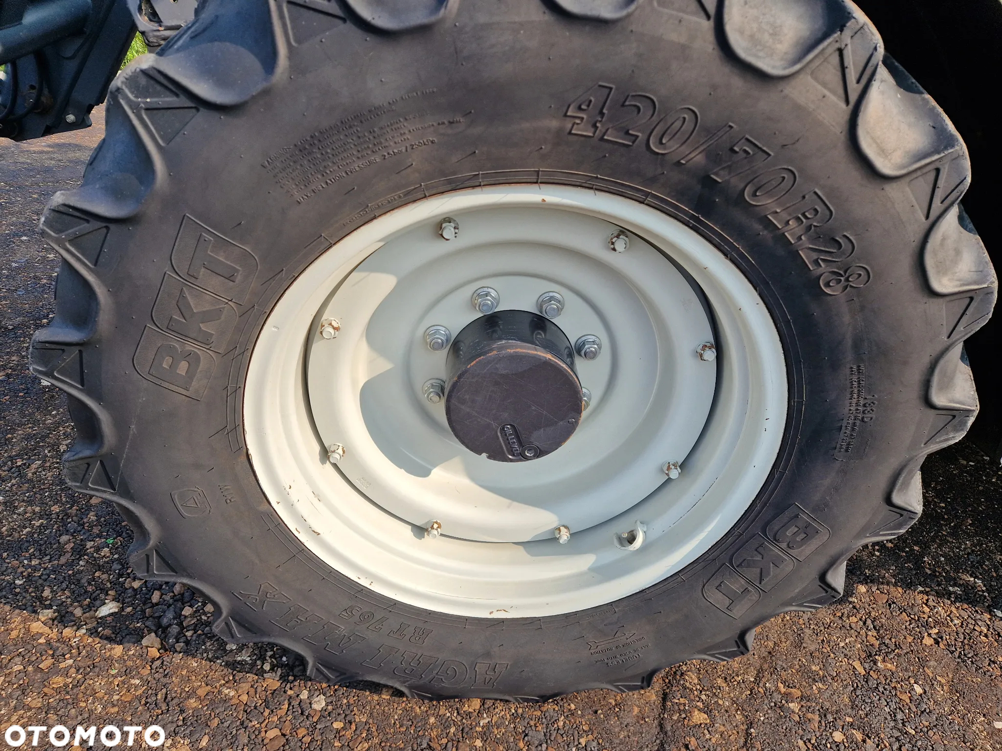 Valtra N121 HiTech - 19