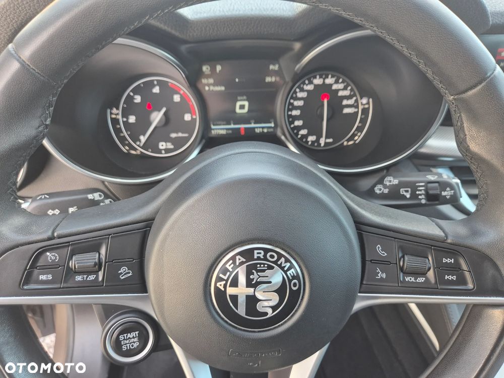 Alfa Romeo Stelvio 2.2 16V AT8 Executive - 36