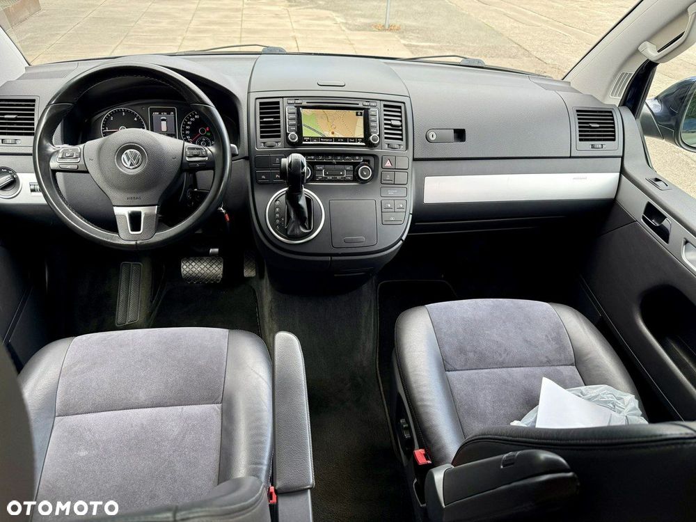 Volkswagen Multivan - 7