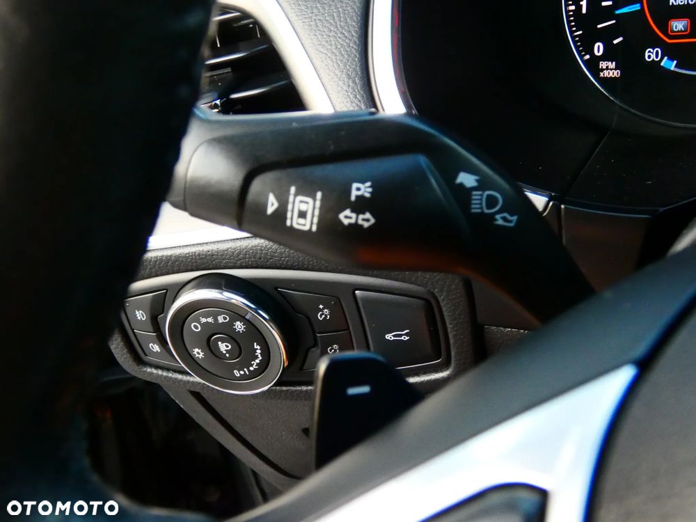 Ford S-Max 2.0 TDCi Titanium PowerShift - 20
