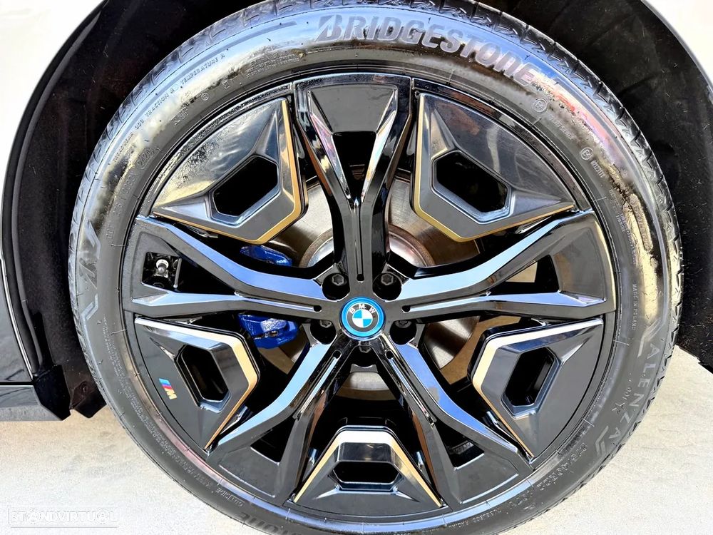 BMW iX xDrive 50 Pack Desportivo - 52