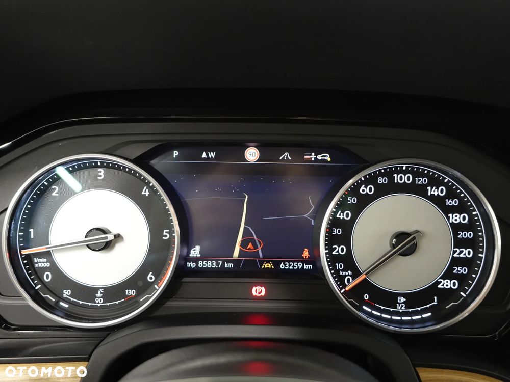 Volkswagen Touareg 4.0 V8 TDI SCR 4Motion Automatik - 38