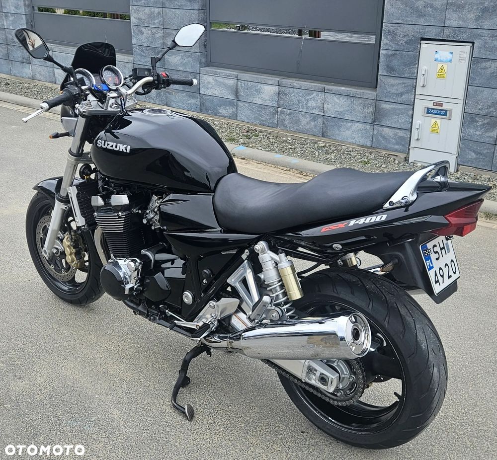 Suzuki GSX - 5