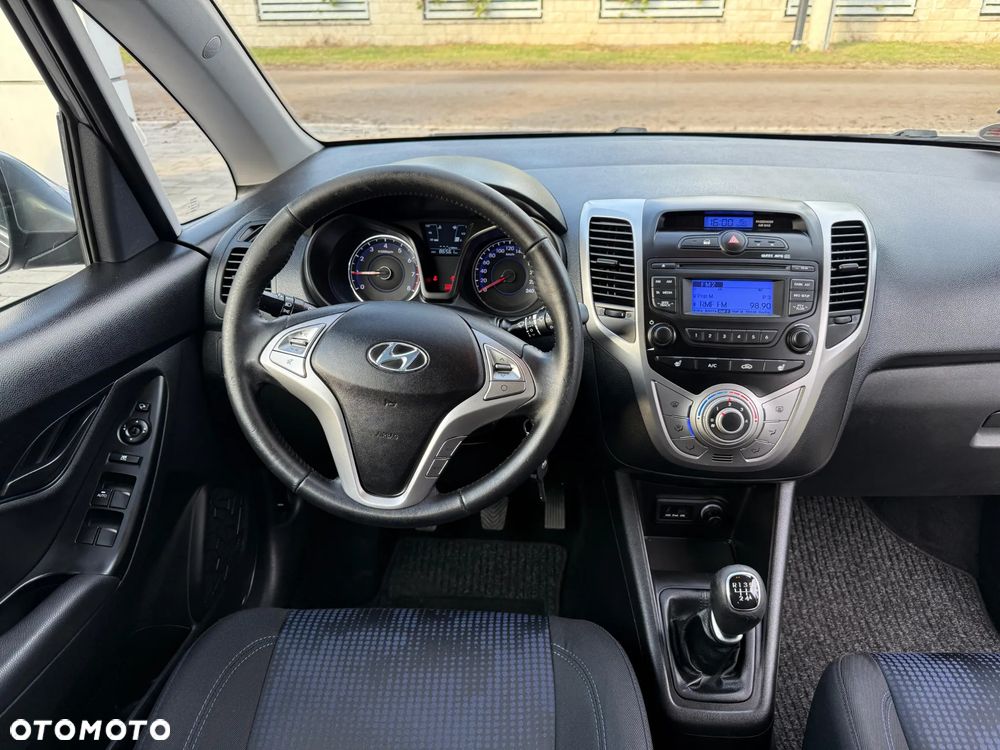 Hyundai ix20 - 12