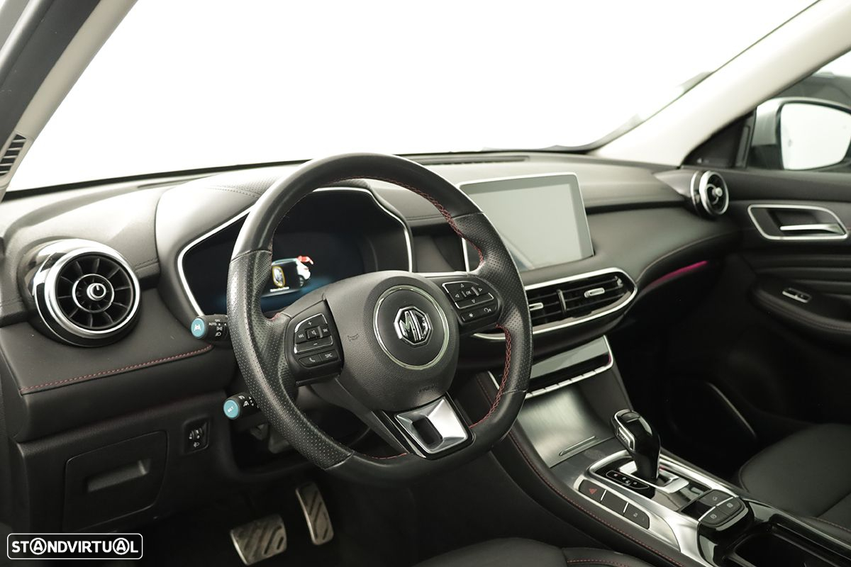 MG EHS 1.5 T-GDI Plug-in Hybrid Luxury - 8