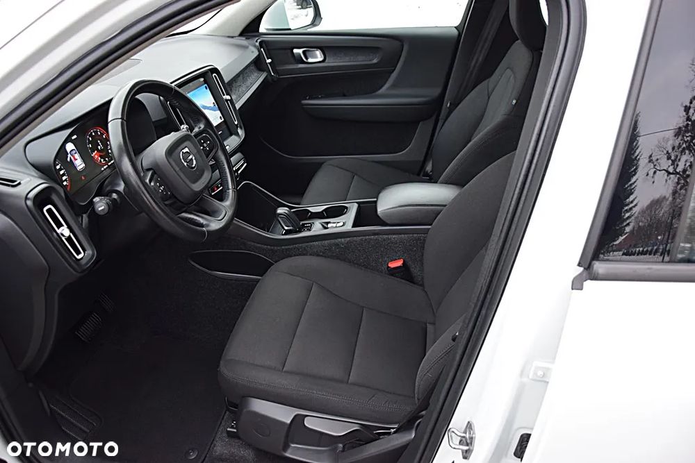 Volvo XC 40 T2 Essential - 13