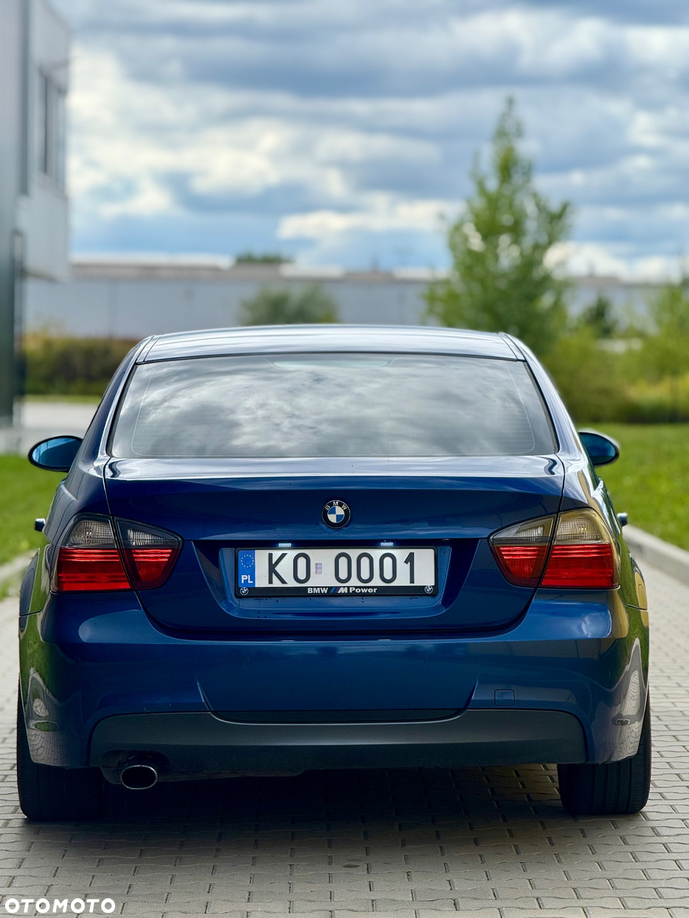 BMW Seria 3 320i - 5