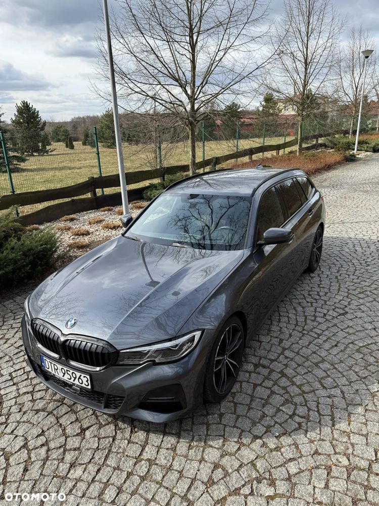 BMW Seria 3 320d Edition M Sport Shadow - 4
