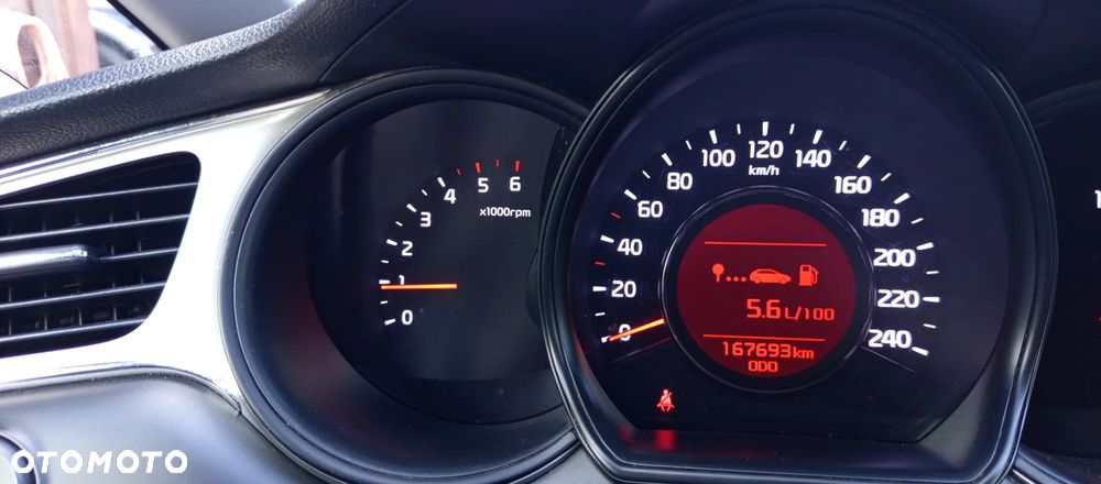 Kia Ceed 1.6 CRDi M - 9