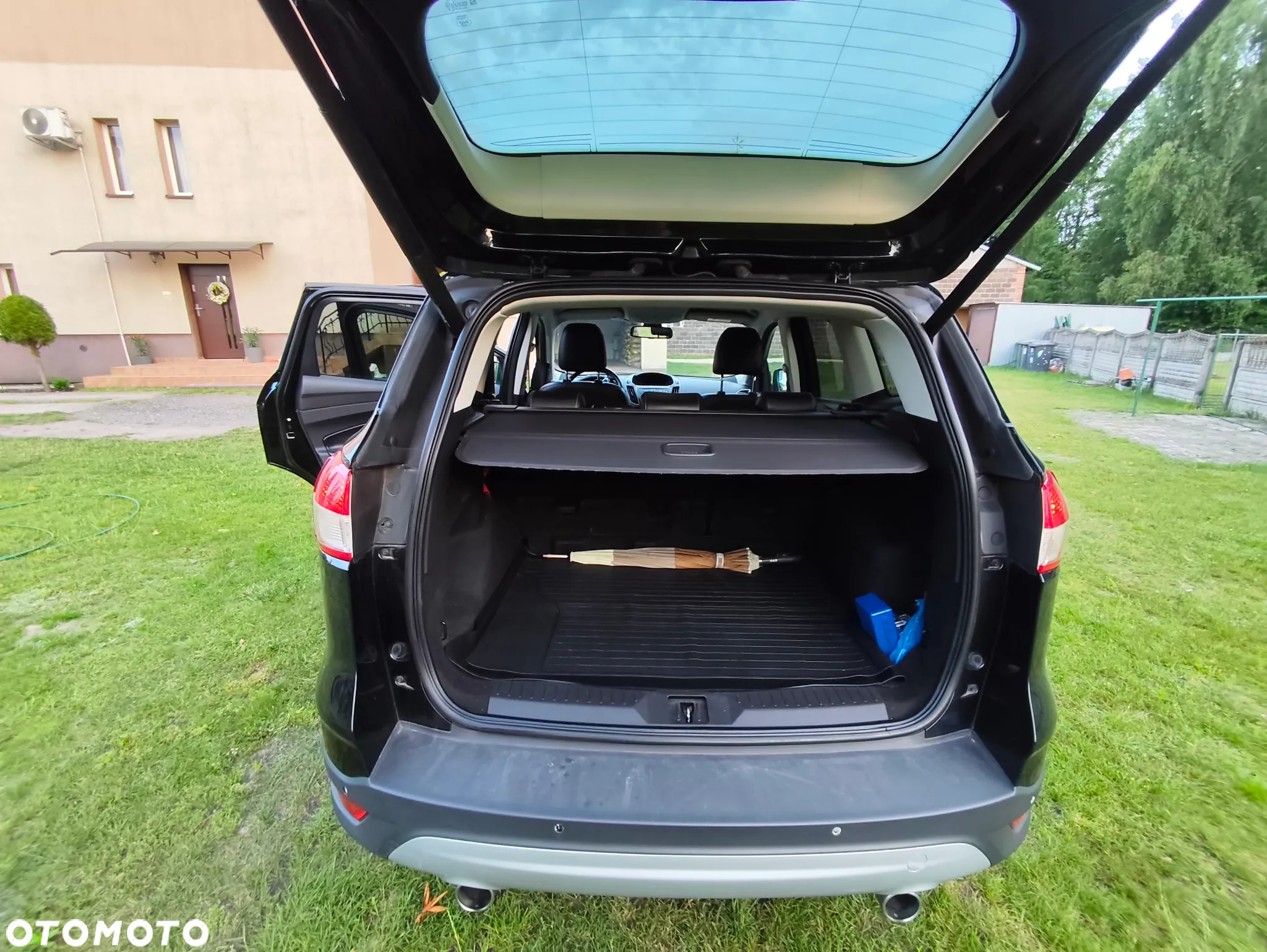 Ford Kuga - 11
