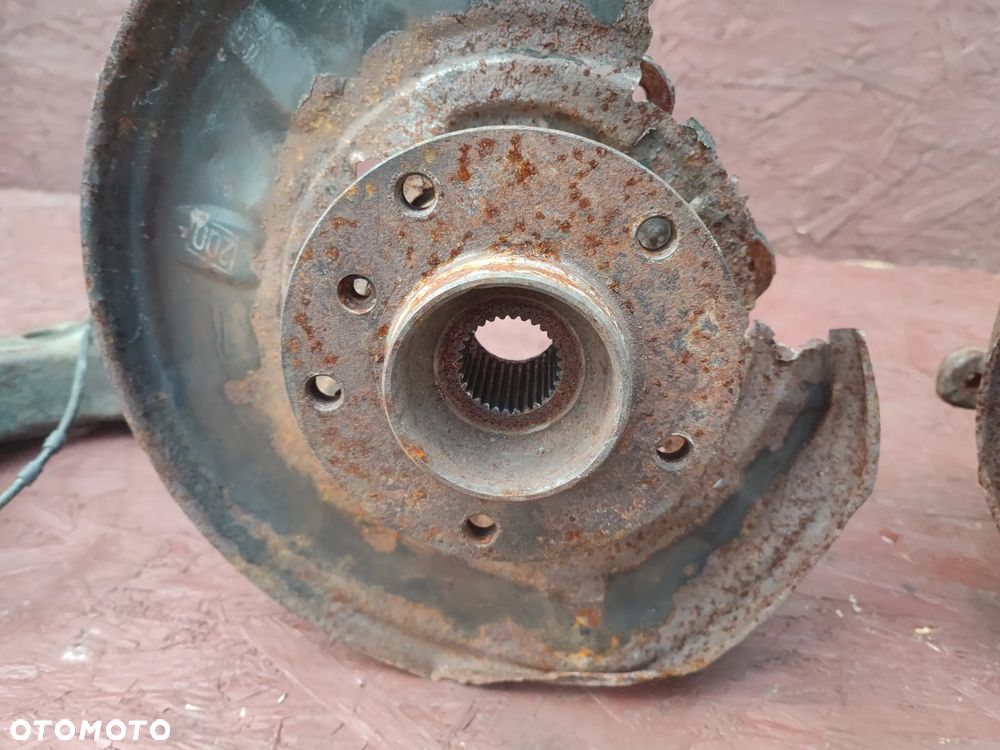 BMW E46 ORYGINALNY WAHACZ PRAWY / LEWY DO SILNIKÓW GAMY M54B30 / M57D30 / WAHACZE WZDŁUŻNE POD DUŻE TARCZE HAMULCOWĄ O NR. 33 32 6 774 779 / 33 32 1 097 035 / 33 32 6 770 805 / 33 32 6 774 780 OEM - 10