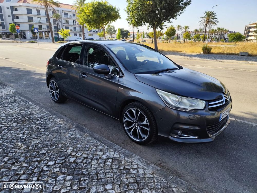Citroën C4 1.6 e-HDi Exclusive J17 CMP6 - 1