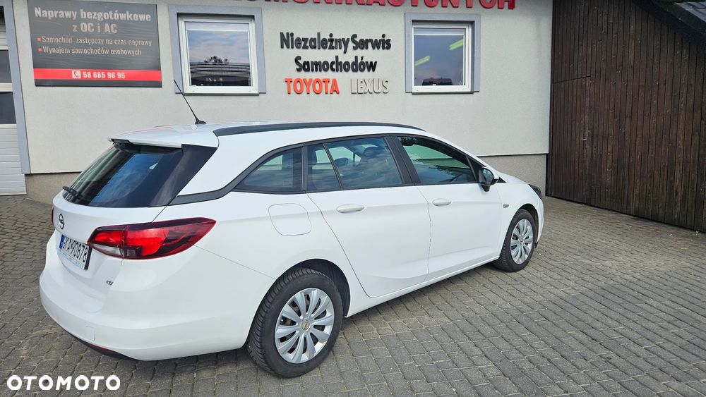 Opel Astra 1.6 CDTI Cosmo - 10