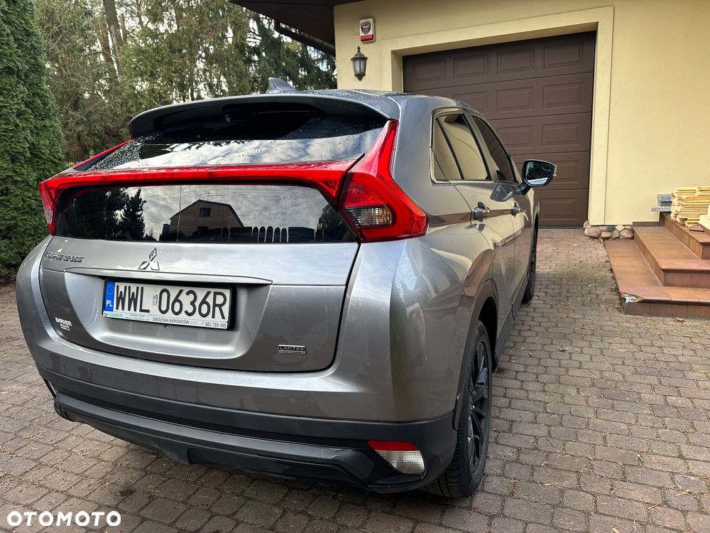 Mitsubishi Eclipse Cross - 6