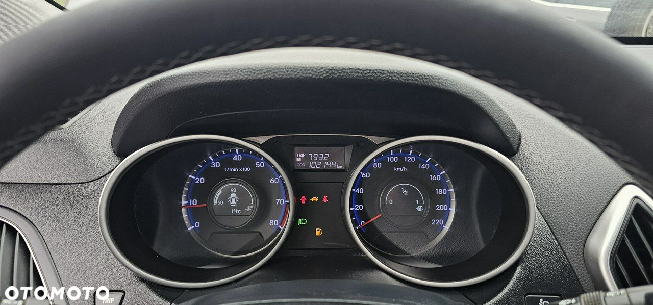 Hyundai ix35 - 32