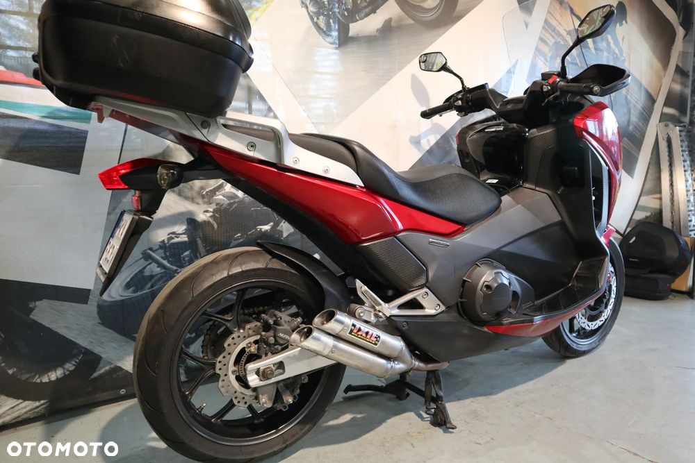 Honda NC - 18