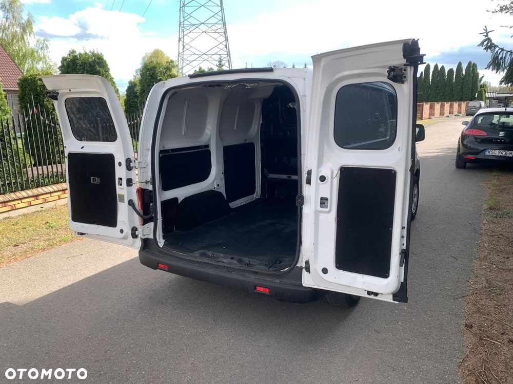 Nissan NV200 - 9