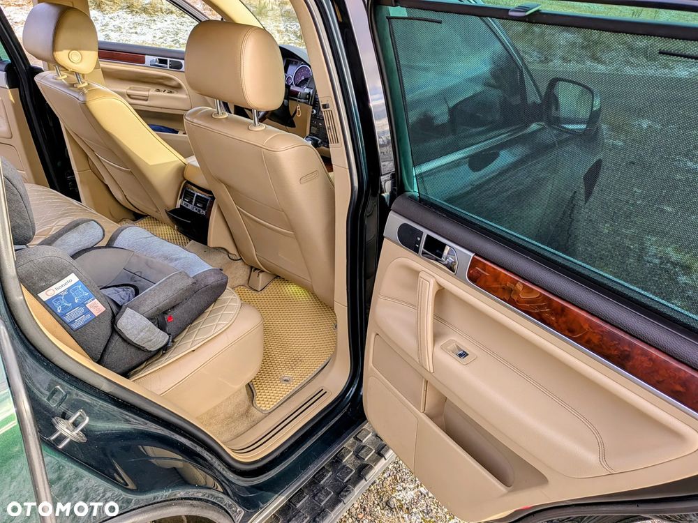 Volkswagen Touareg 3.2 V6 Automatik - 14