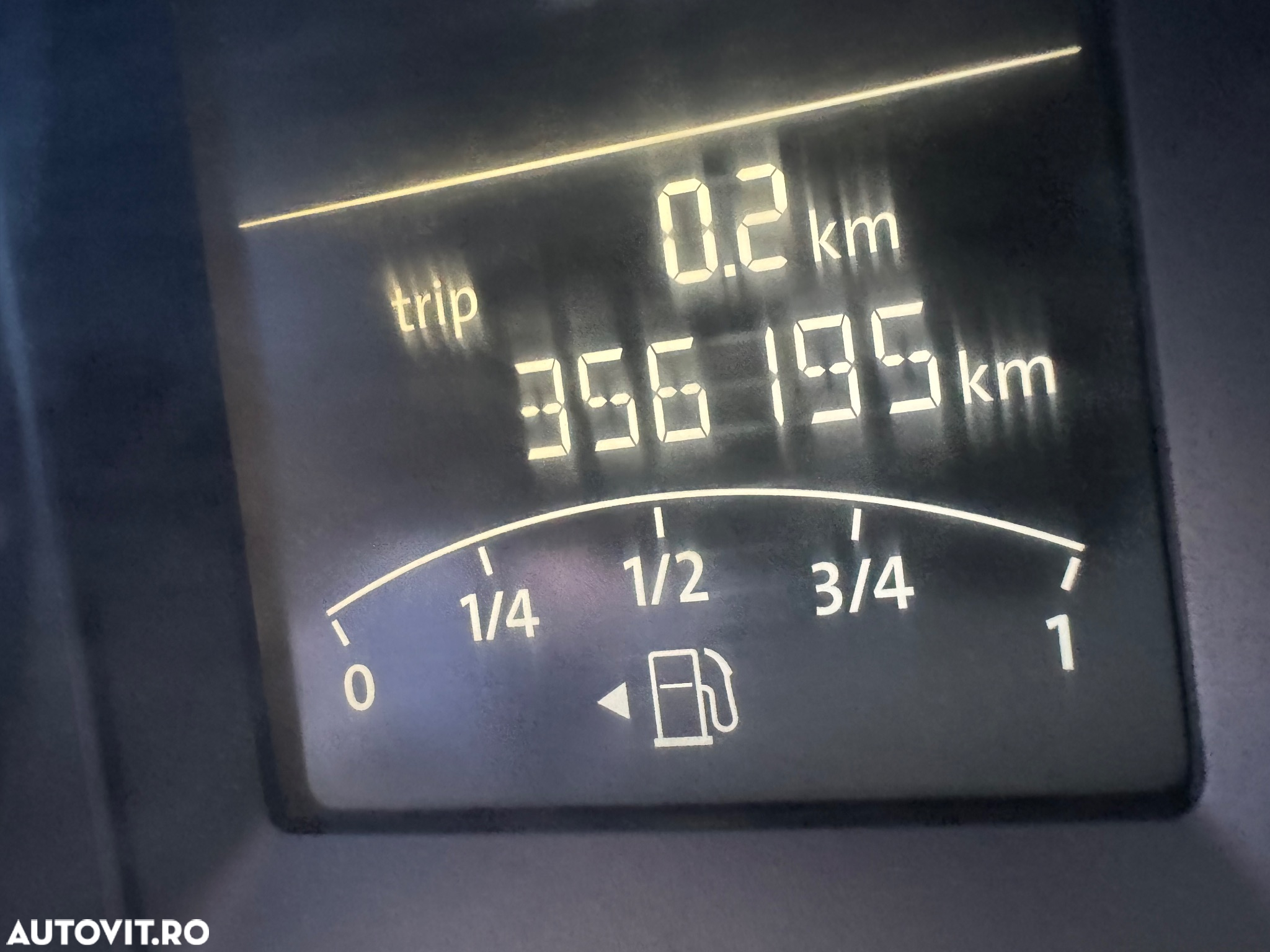 Volkswagen Transporter - 18