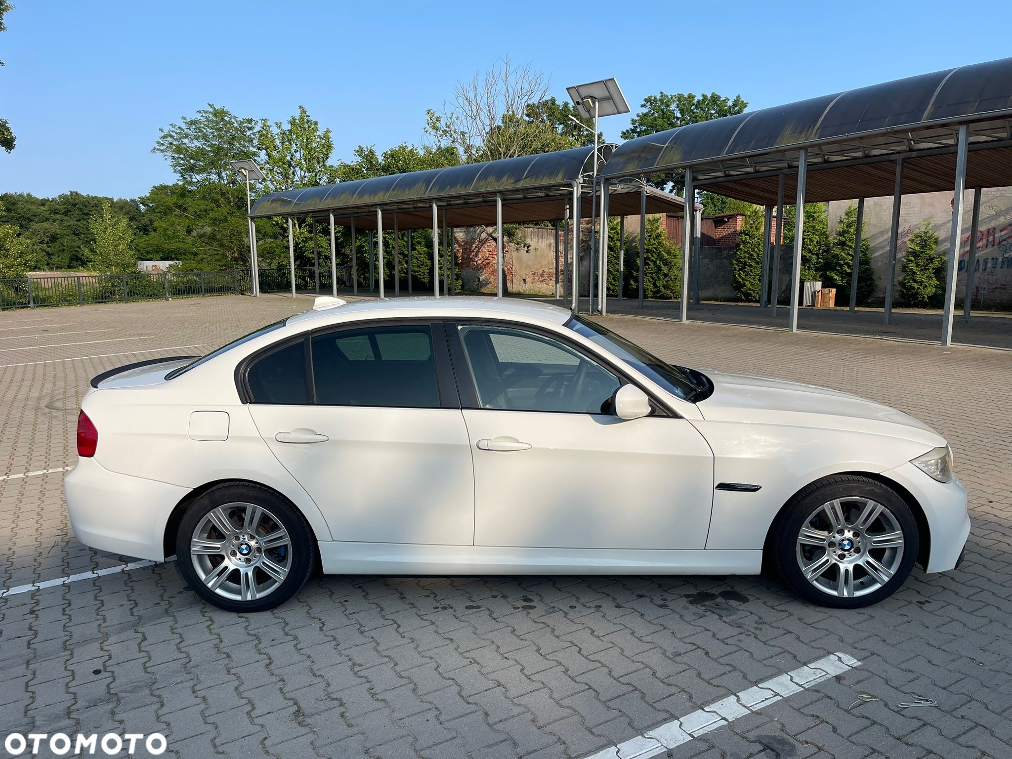 BMW Seria 3 320d - 15