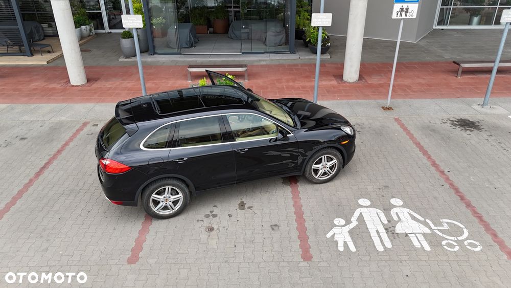Porsche Cayenne Standard - 9