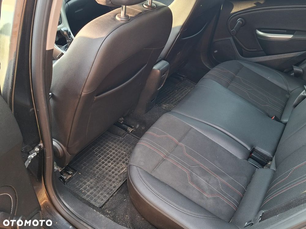 Opel Astra 1.7 CDTI Sport - 10