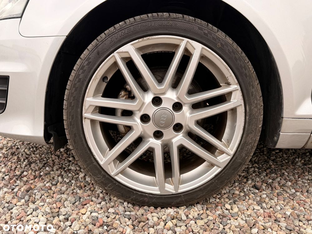 Audi A3 Sportback 2.0 TDI DSG S line Sportpaket plus - 19