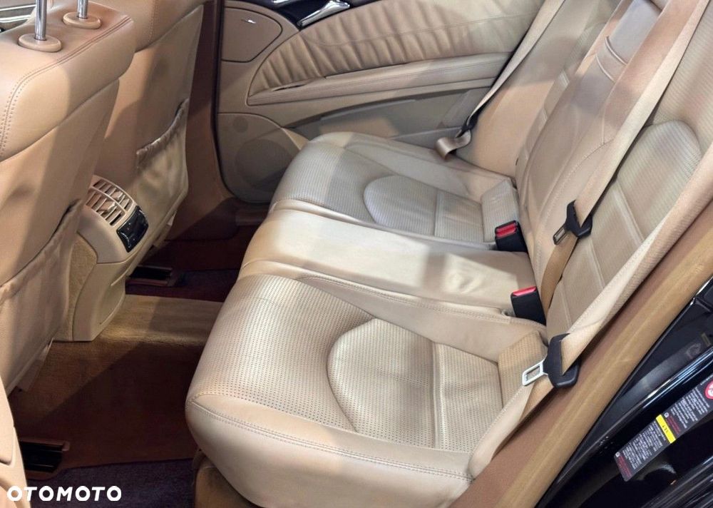 Mercedes-Benz Klasa E - 6