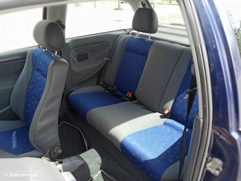 SEAT Ibiza 1.4 Passion - 8