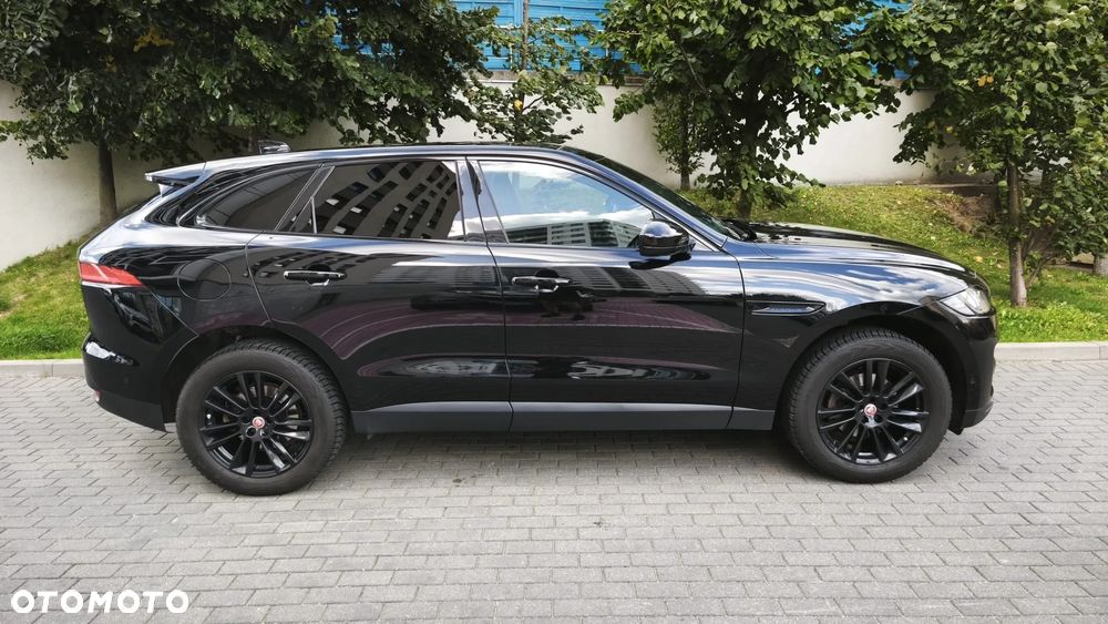Jaguar F-Pace 2.0 i4D RWD Pure - 8