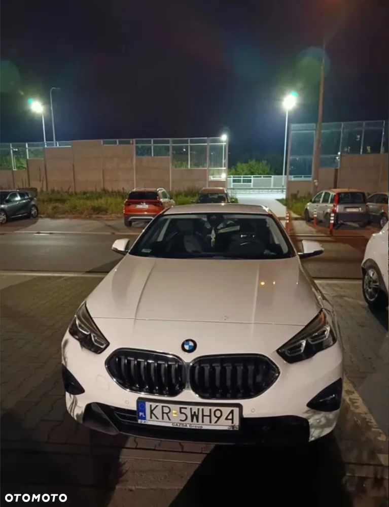 BMW Seria 2 218i - 4
