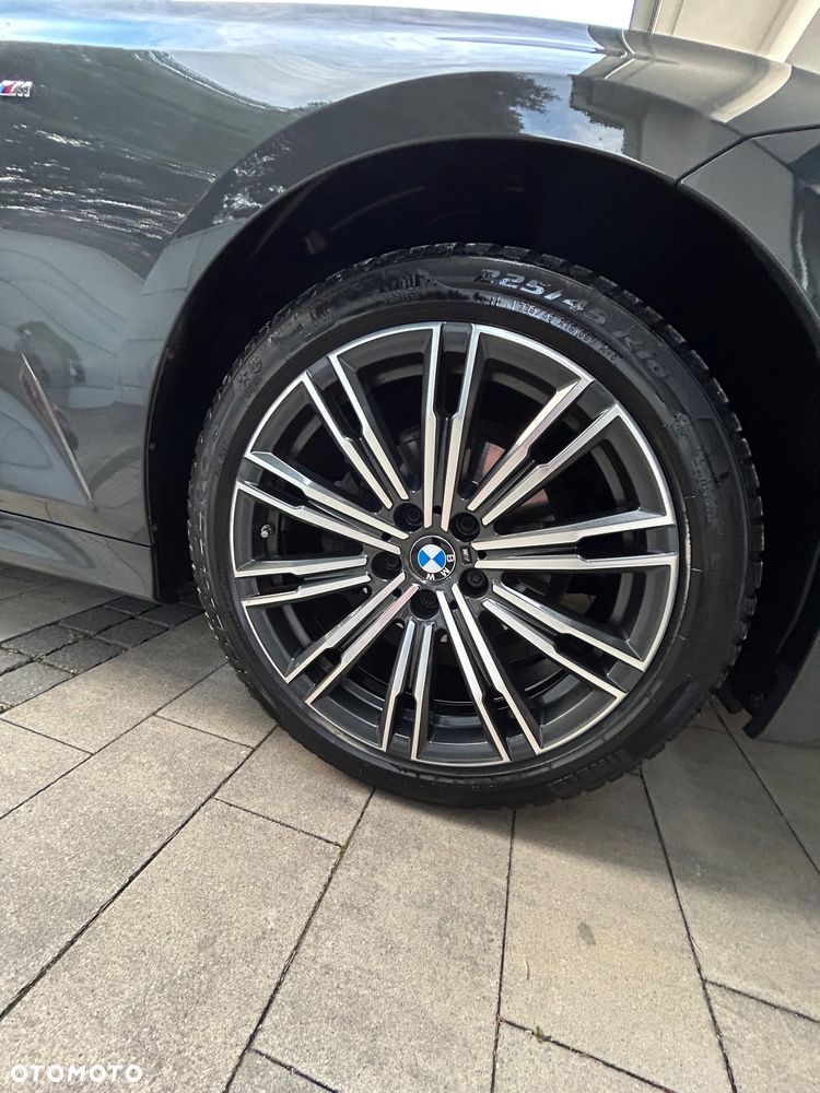 BMW Seria 3 318d M Sport - 5