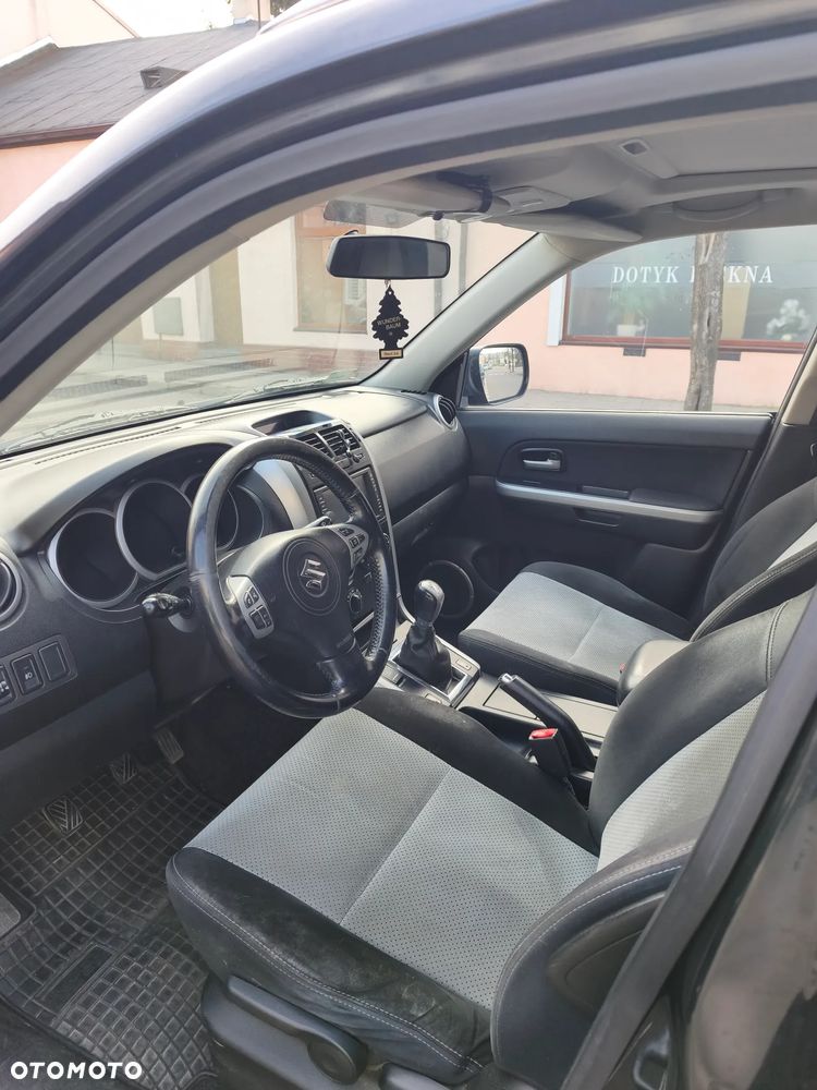 Suzuki Grand Vitara 1.9 DDiS - 9