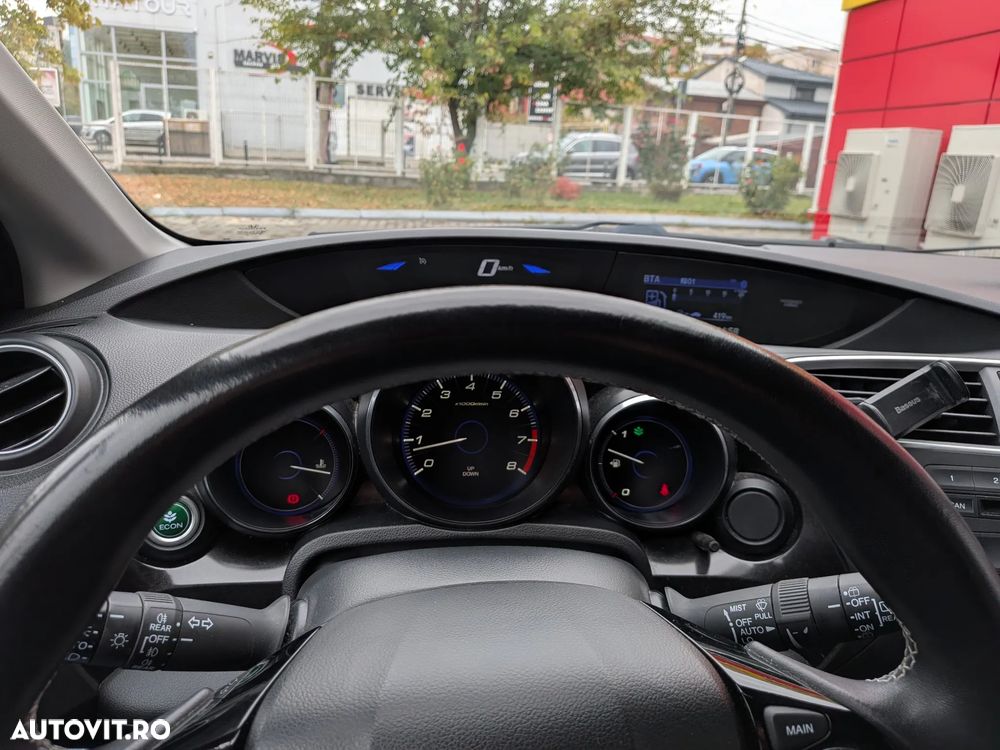 Honda Civic 1.8 i-VTEC MT Elegance Winter Pack - 10