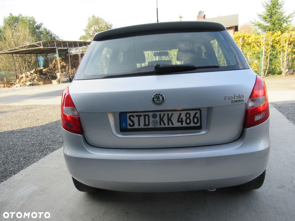 Skoda Fabia 1.2 HTP Active - 5