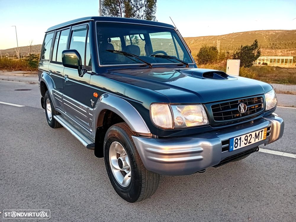 Hyundai Galloper - 1