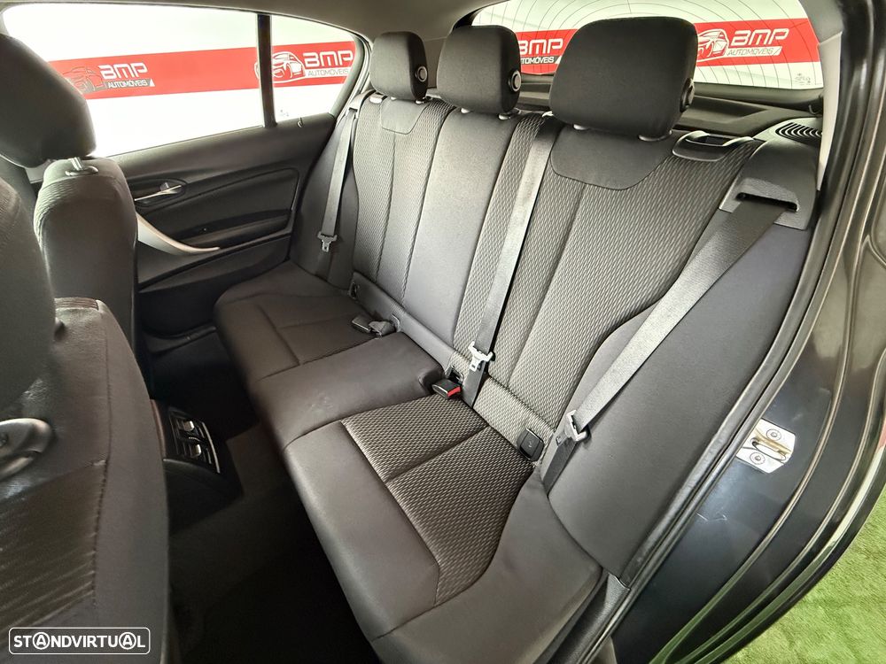BMW 116 d EfficientDynamics Edition Urban Line - 10