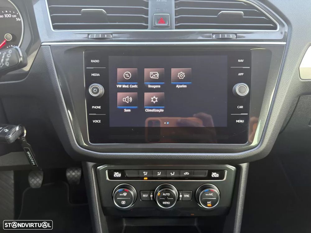 VW Tiguan 1.6 TDI Confortline - 14
