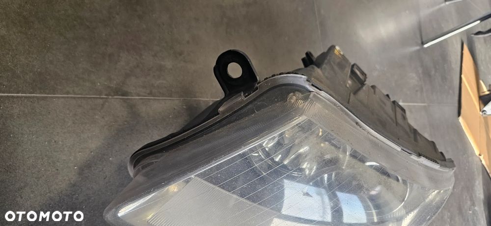 Lampa lewa prawa przód przednia xenon Audi A6 C6 2006r Europa - 12