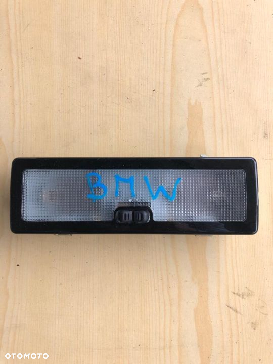 Lampka górna tył tylna BMW E36 kombi czarna m-pakiet