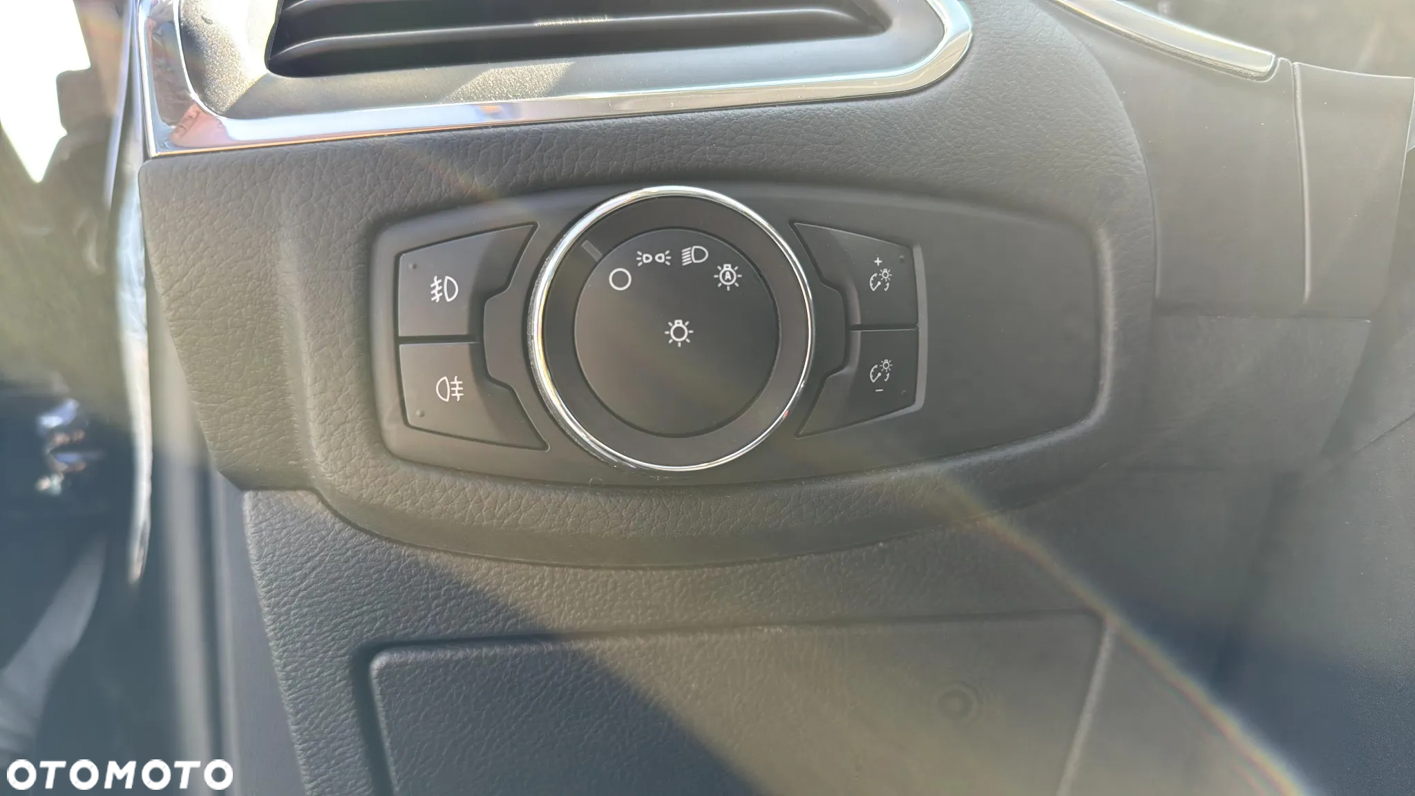 Ford Galaxy 2.0 EcoBlue Titanium - 14